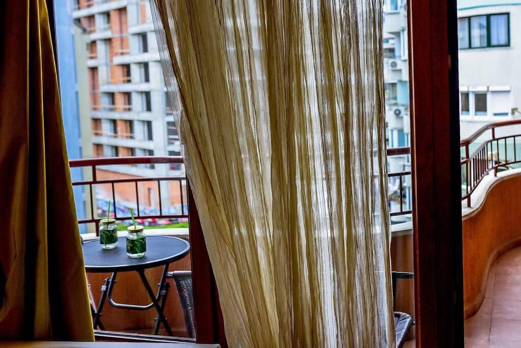 Sea View Apartment Next To Sea Garden And Beach 바르나 외부 사진