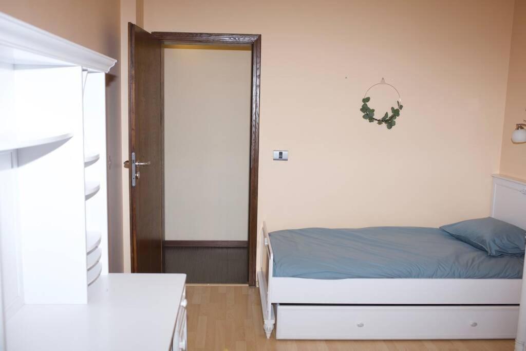 Sea View Apartment Next To Sea Garden And Beach 바르나 외부 사진